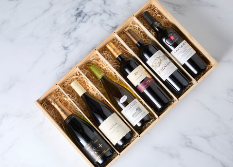 Christmas Day Gold Wine Box 2026 in wooden gift box