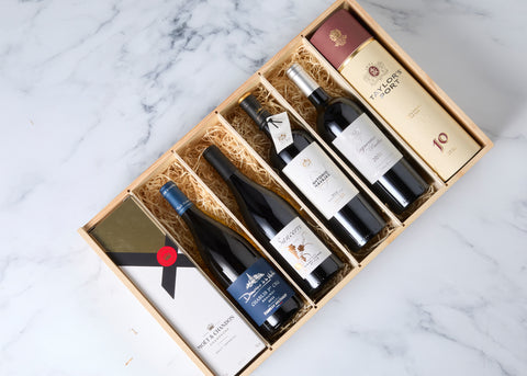 Christmas Day Presidents Wine Box 2026 in wooden gift box