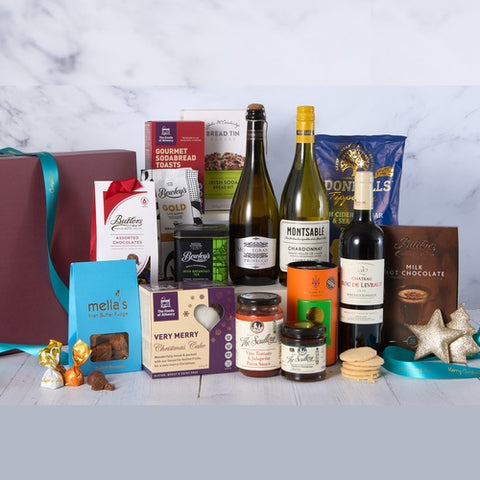 The Classic Christmas Hamper *Will Ship From Nov 1st