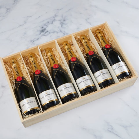 Moet & Chandon Brut 6 Btl Wooden Gift Case