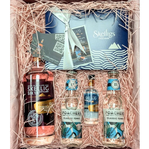 Skellig Pink Bilberry Gin Hamper